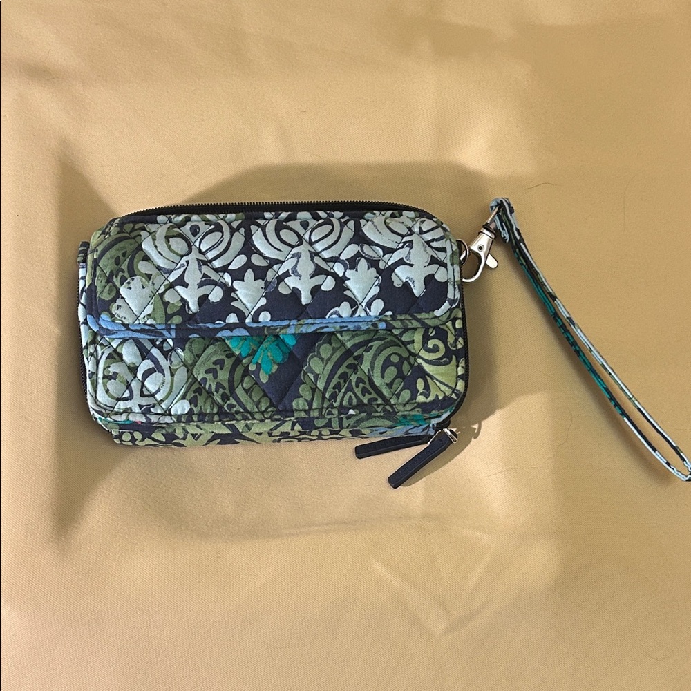 Vera Bradley Stylish Green and Blue Patterned Wristlet